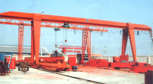 鋼絲繩電動葫蘆使用現(xiàn)場